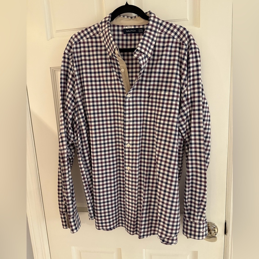 Nautica Men's Plaid Shirt - Navy and Maroon